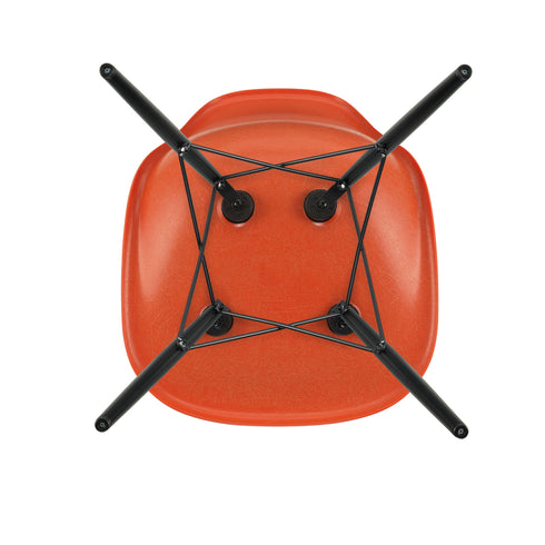 Cadeira Eames Fiberglass DSW / Ácer Preto